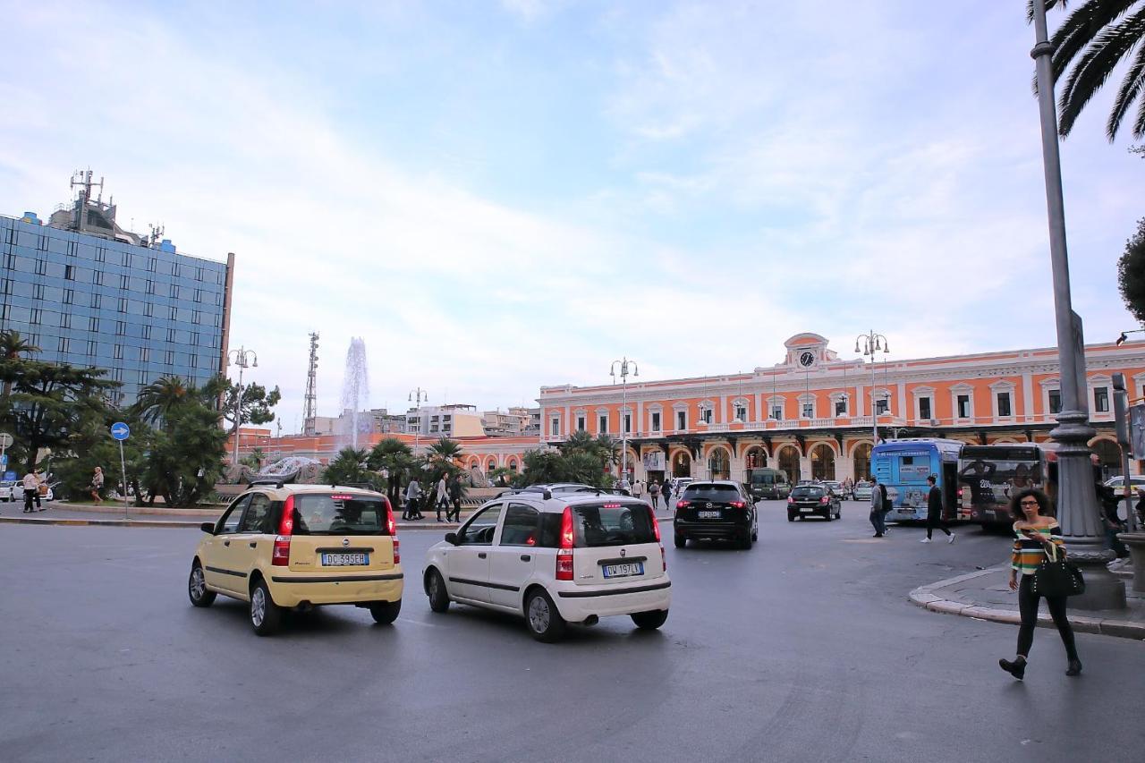 Отель Bari Centro _ Locazioni Turistiche _ Экстерьер фото